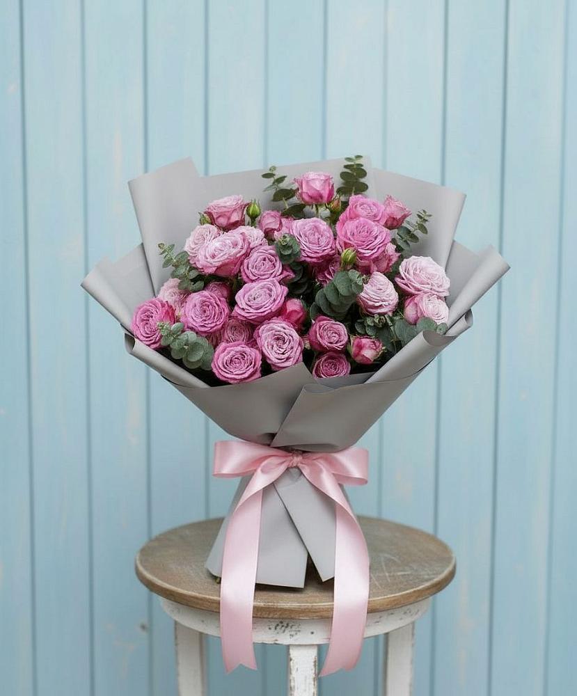 Букет цветов из: Розы в Красном