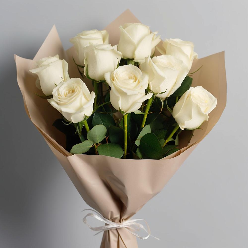 Букет 9 Белых роз Эдлесс Лав в Красном