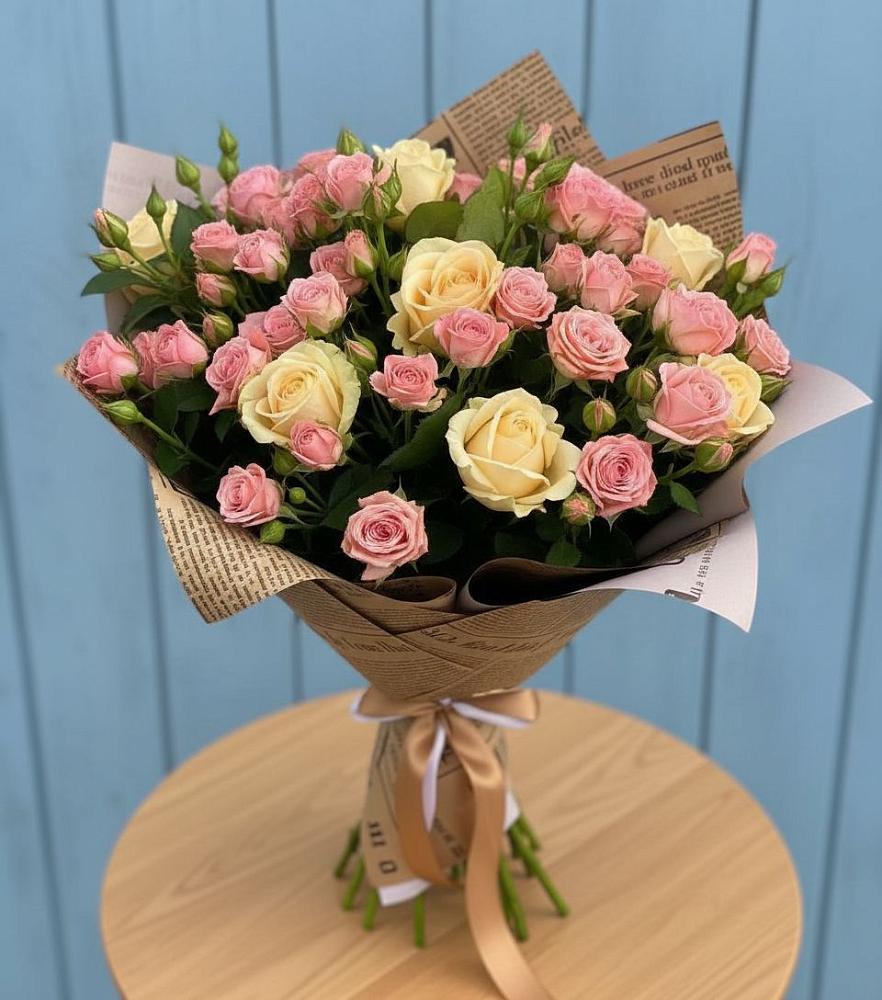 Букет цветов из: Розы в Красном