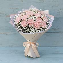 Букет цветов из:  Гвоздики #REPLACE_PRED# Красном