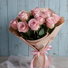 Букет цветов из:  Розы в Красном