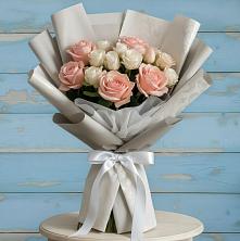 Букет цветов из:  Розы в Красном