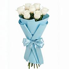 Букет 7 белых роз Проуд в Красном