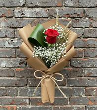 Букет цветов из:  Розы в Красном