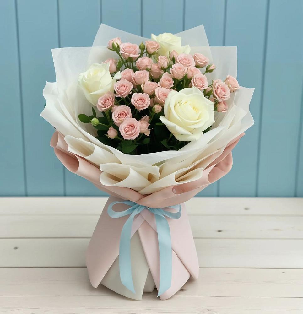 Букет цветов из: Розы в Красном