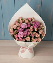 Букет цветов из:  Розы в Красном